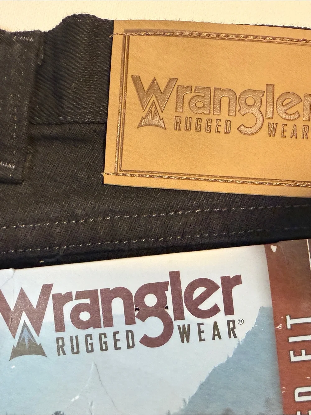 Wrangler Black Denim‎ Jeans with Metal Logo Button